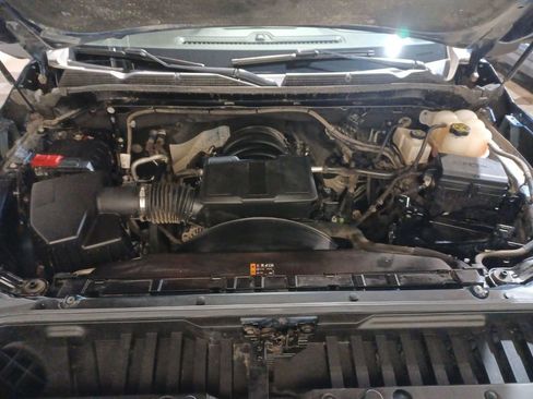 Used 2023 GMC Sierra 2500 SLE w/ SLE Convenience Package image 17