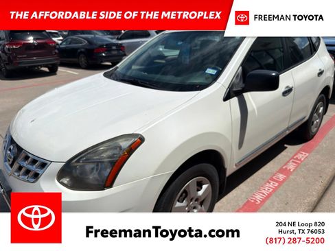 Used 2014 Nissan Rogue S w/ Convenience Package AWD/4WD image 1
