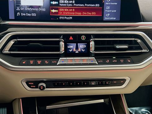 Used 2019 BMW X5 xDrive40i w/ Premium Package 2 AWD/4WD image 12