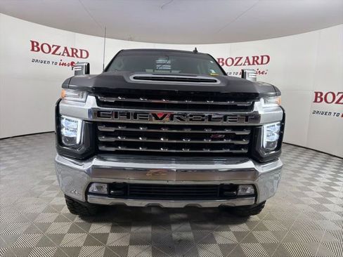 Used 2023 Chevrolet Silverado 2500 LTZ AWD/4WD image 2
