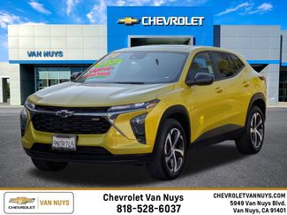 Used 2024 Chevrolet Trax RS w/ Sunroof Package image 1