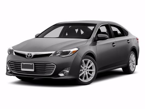 Used 2013 Toyota Avalon XLE Premium FWD image 1