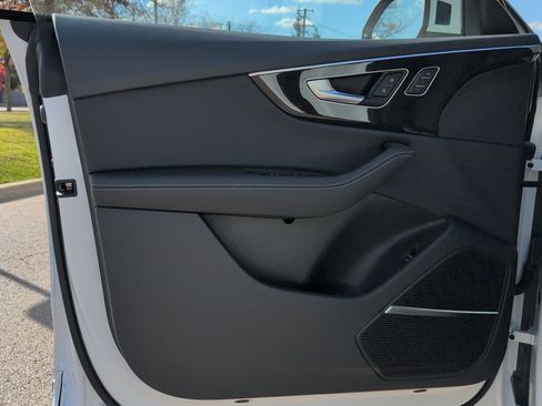 New 2026 Audi Q8 Premium Plus image 20