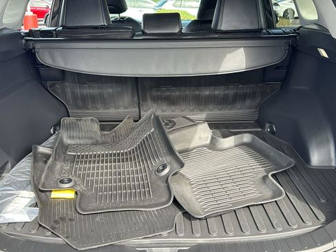 Certified 2025 Toyota RAV4 Limited image 29