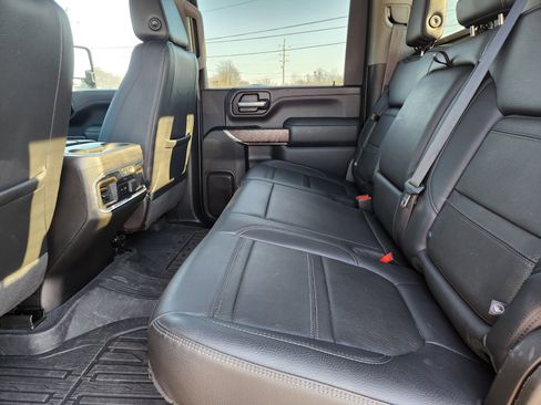 Used 2023 GMC Sierra 2500 Denali w/ Technology Package image 31