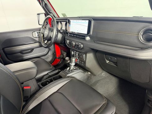Used 2024 Jeep Wrangler Unlimited Rubicon 392 AWD/4WD image 16