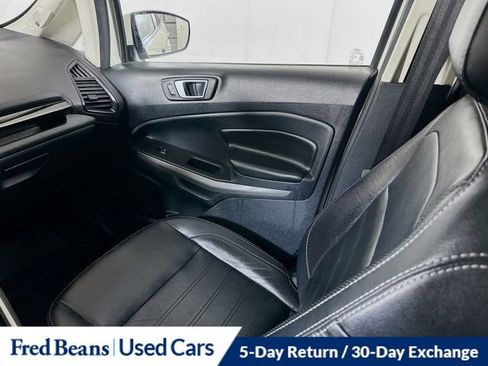 Used 2018 Ford EcoSport Titanium w/ Titanium Cold Weather Package AWD/4WD image 26