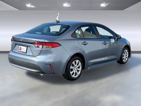 Certified 2023 Toyota Corolla LE image 9