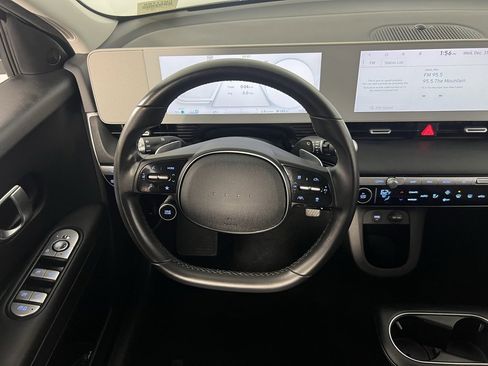 Used 2024 Hyundai Ioniq 5 SE image 15