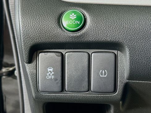 Used 2014 Honda CR-V EX image 16