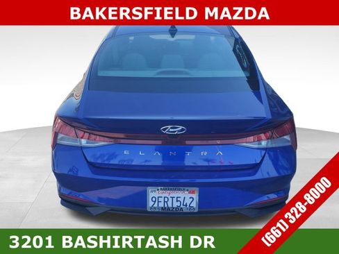 Used 2023 Hyundai Elantra SEL w/ Convenience Package image 8