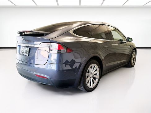 Used 2019 Tesla Model X Long Range AWD/4WD image 4