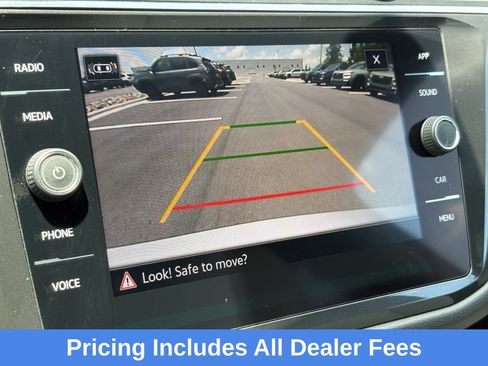 Used 2021 Volkswagen Tiguan SE R-Line AWD/4WD image 23
