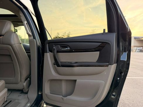 Used 2013 GMC Acadia Denali AWD/4WD image 9