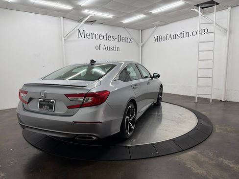 Used 2022 Honda Accord Sport image 7