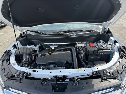 New 2026 Chevrolet Equinox LT image 24