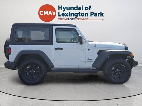 Used 2026 Jeep Wrangler Sport AWD/4WD image 8