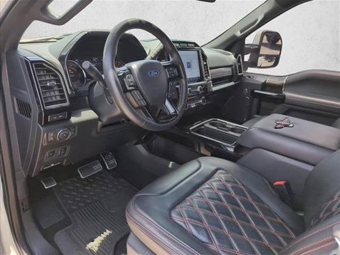 Used 2022 Ford F250 Lariat w/ Lariat Ultimate Package AWD/4WD image 8