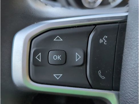 Used 2024 RAM 2500 Big Horn image 25