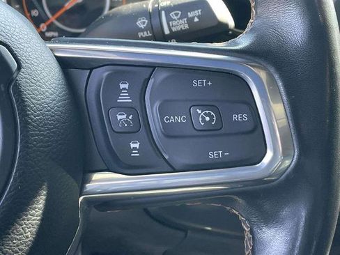 Used 2022 Jeep Gladiator Overland image 20