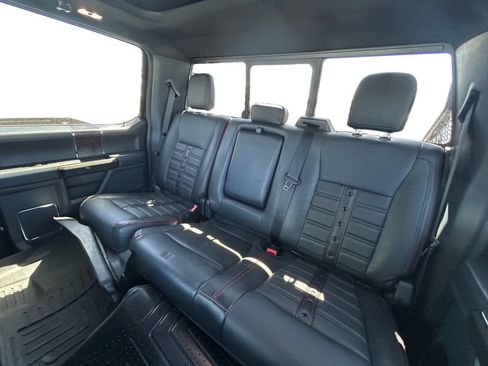 Used 2022 Ford F250 Lariat w/ Lariat Ultimate Package AWD/4WD image 6