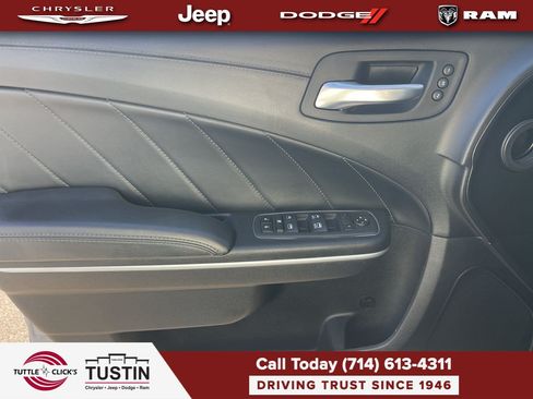 Used 2022 Dodge Charger Scat Pack w/ Dynamics Package RWD image 21
