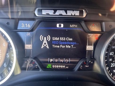 Used 2022 RAM 1500 Big Horn image 22
