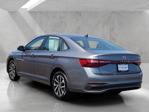 Used 2025 Volkswagen Jetta S FWD image 7