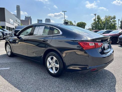 Used 2022 Chevrolet Malibu LS FWD image 4