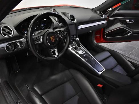 Used 2018 Porsche 718 Cayman GTS RWD image 14