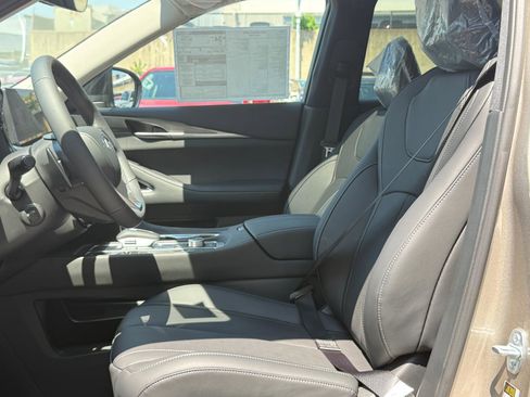 New 2027 INFINITI QX60 Luxe w/ Cargo Package AWD/4WD image 18