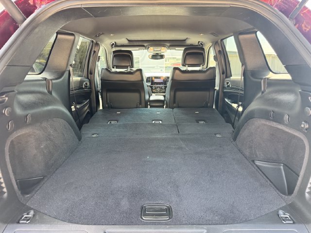 Used 2020 Jeep Grand Cherokee Limited AWD/4WD image 7