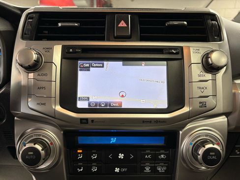 Used 2019 Toyota 4Runner Limited AWD/4WD image 25