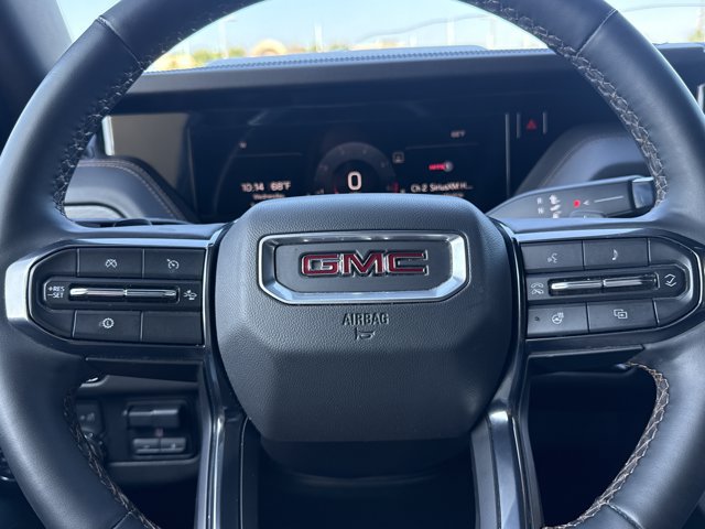 Used 2025 GMC Yukon XL AT4 w/ AT4 Premium Plus Package AWD/4WD image 25