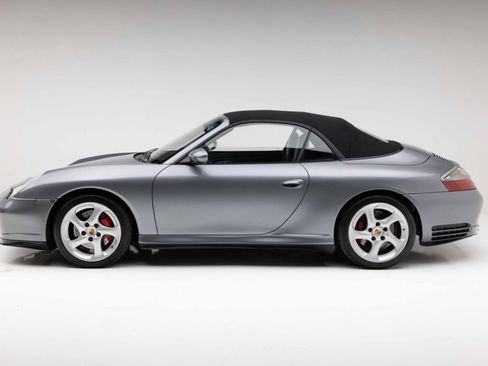 Used 2004 Porsche 911 Carrera 4 AWD/4WD image 33