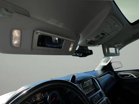 Used 2019 GMC Yukon XL Denali AWD/4WD image 27