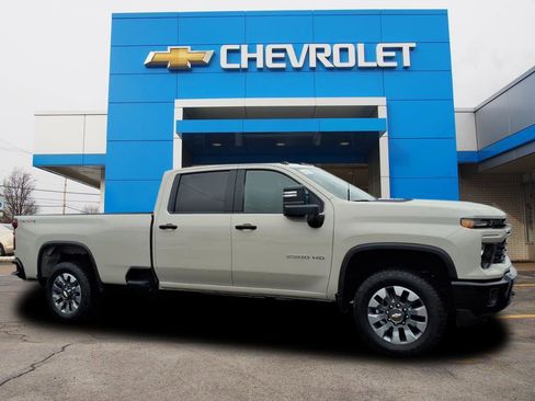 New 2026 Chevrolet Silverado 2500 Custom w/ Custom Convenience Package image 2