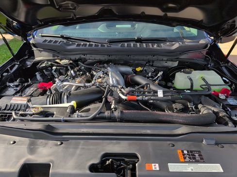 New 2026 Ford F350 Lariat w/ Black Appearance Package image 31