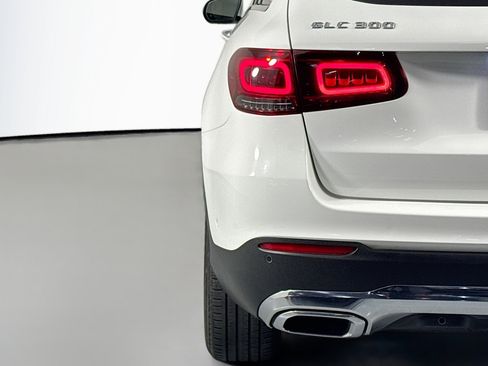 Used 2022 Mercedes-Benz GLC 300 4MATIC image 14