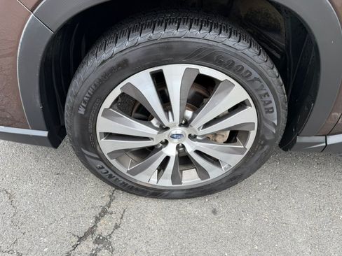 Used 2019 Subaru Ascent Limited AWD/4WD image 11