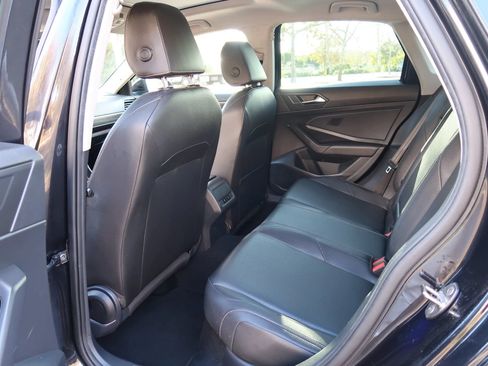 Used 2019 Volkswagen Jetta SEL FWD image 13
