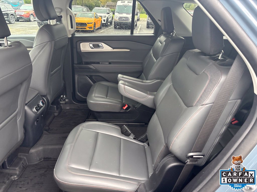 Used 2025 Ford Explorer Active w/ Active Comfort Package AWD/4WD image 28