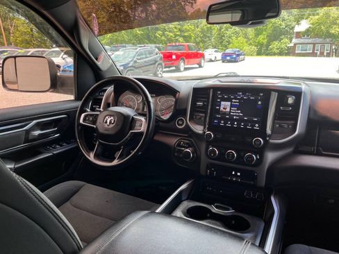 Used 2019 RAM 1500 Big Horn AWD/4WD image 21