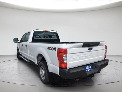 Used 2022 Ford F250 XL w/ Power Equipment Group AWD/4WD image 4