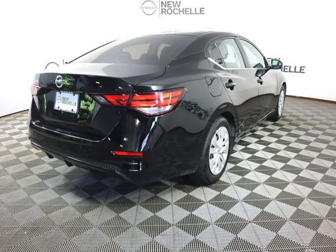 Certified 2023 Nissan Sentra S image 7