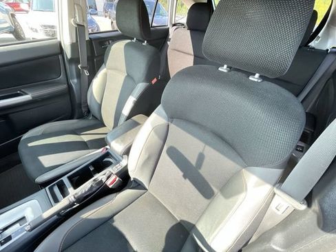 Used 2017 Subaru Crosstrek 2.0i Premium AWD/4WD image 14