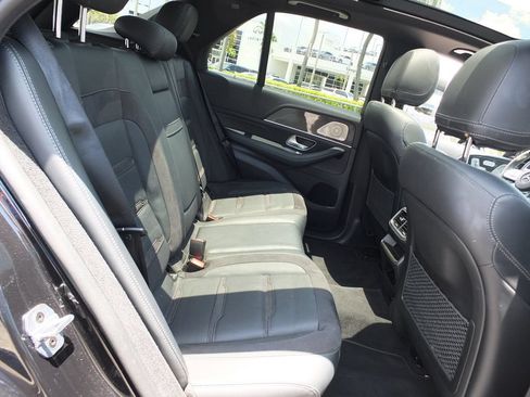 Used 2023 Mercedes-Benz GLE 53 AMG 4MATIC w/ Exterior Lighting Package image 24
