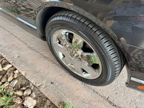 Used 2002 Ford Thunderbird RWD image 21