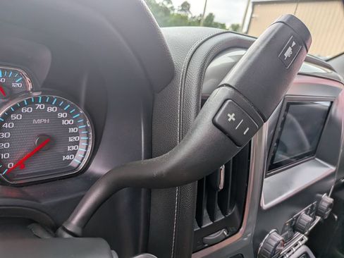 Used 2019 Chevrolet Silverado 2500 LTZ w/ Duramax Plus Package AWD/4WD image 17