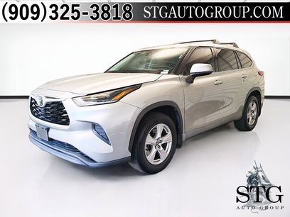 Used 2021 Toyota Highlander L